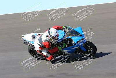 media/Oct-09-2022-SoCal Trackdays (Sun) [[95640aeeb6]]/Bowl (1015am)/